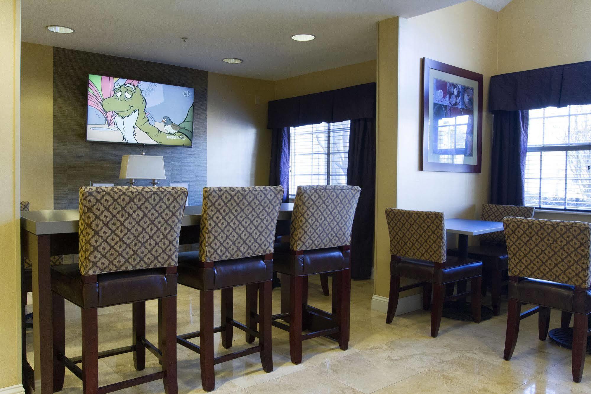 Microtel Inn & Suites By Wyndham Atlanta Buckhead Area Extérieur photo